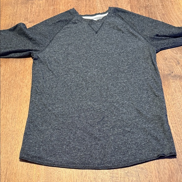 ON THE BYAS LS Tee - M - Picture 1 of 9